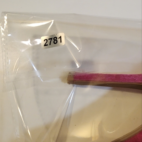 FOREVER 21 Faux Fur Pink Velvet Strappy Heels Pom Pom size 7 - Picture 13 of 13